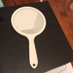 Hand  mirror